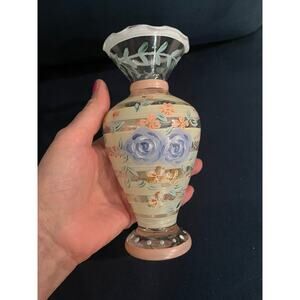 Vintage Tracy Porter Hand Painted Floral Rose Pastel Springtime Evelyn Vase